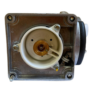 SKP25.003E2